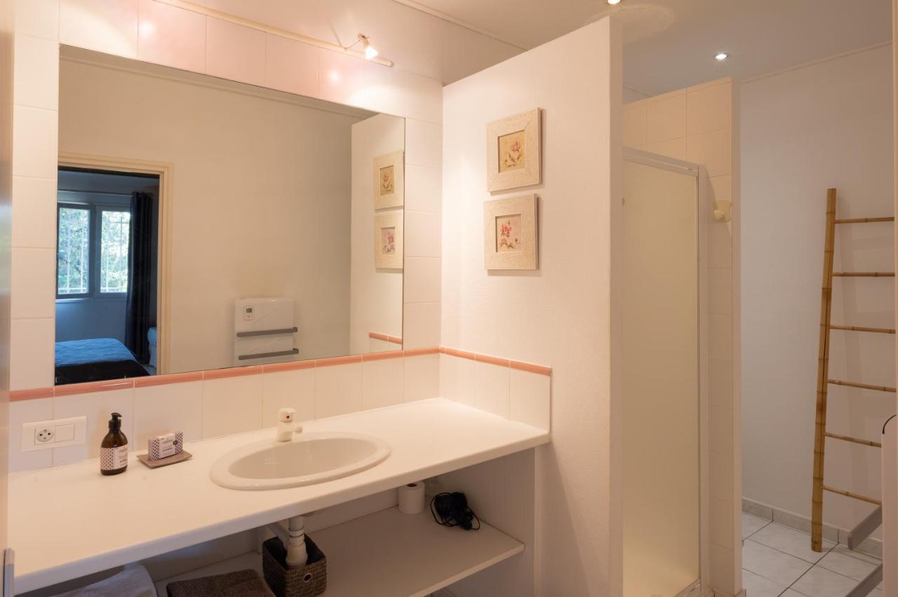 Mas Des Prevots B&B Noves Esterno foto